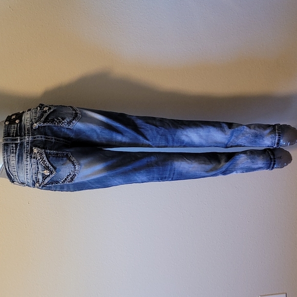 Miss Me Jeans - Picture 1 of 6